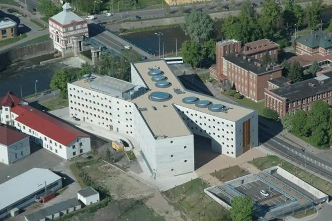 Historie knihovny - Studijní a vědecká knihovna v Hradci Králové