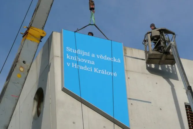 Historie knihovny - Studijní a vědecká knihovna v Hradci Králové