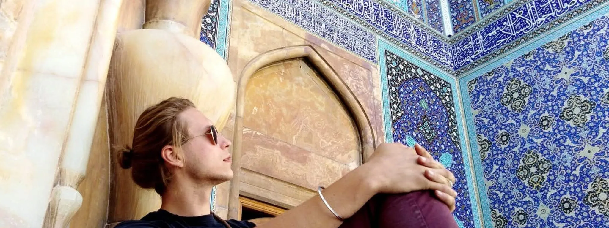 Írán není arabská země!